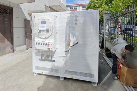 密閉高低溫一體機(jī)如何避免溫度波動？做好這些措施！